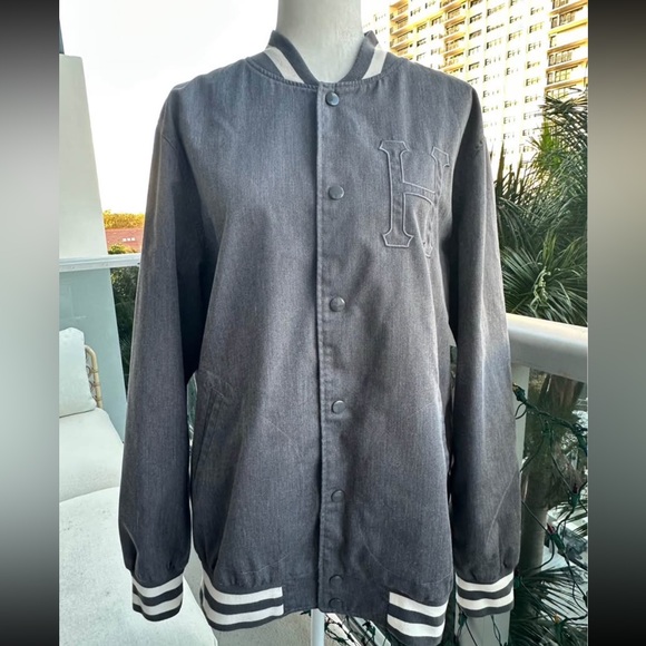 HUF Other - HUF Worldwide Men’s varsity style jacket size Large